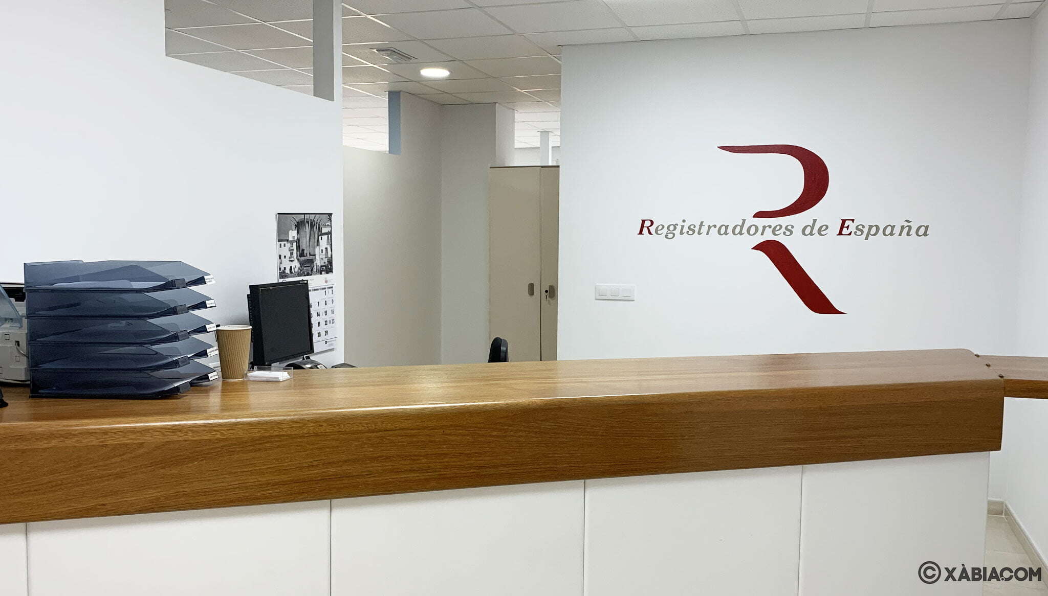 interior-registro-propiedad-numero-1-javea